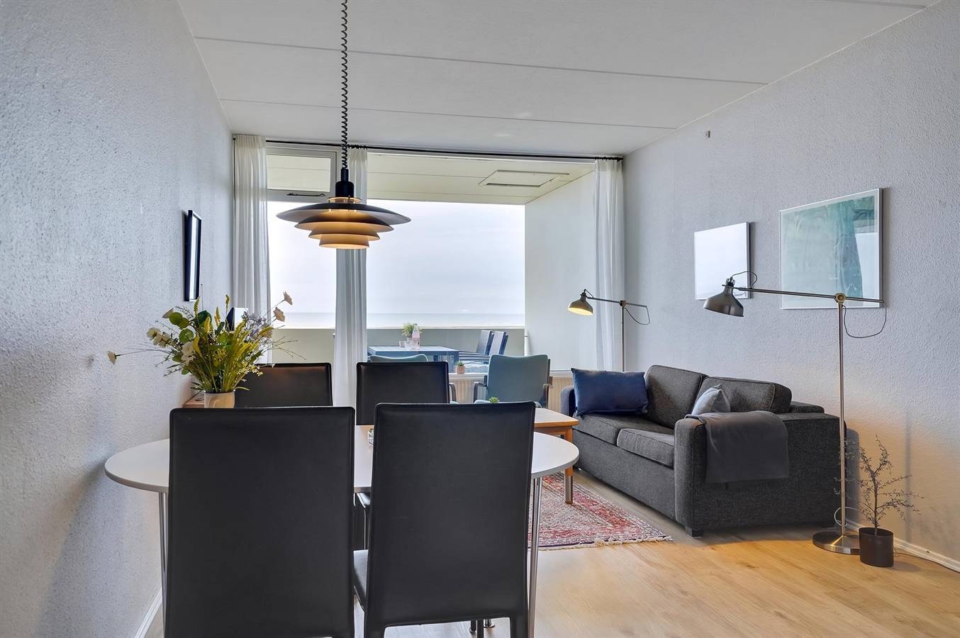 Hel lejlighed, Pet friendly apartment in Fanø with outdoor swimming pool in Nordby, Wadden Sea National Park