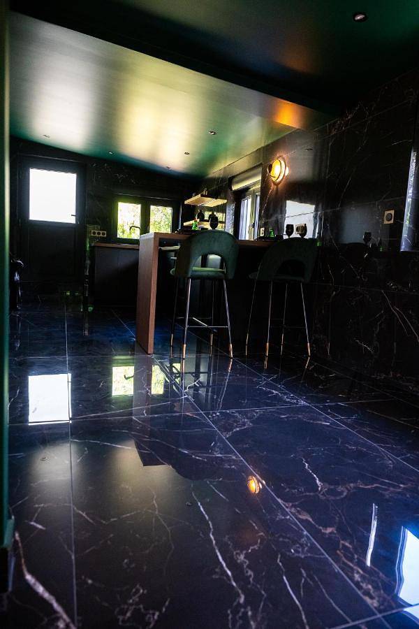 Location de vacances pour 2 personnes, avec jacuzzi à Corbas - 2