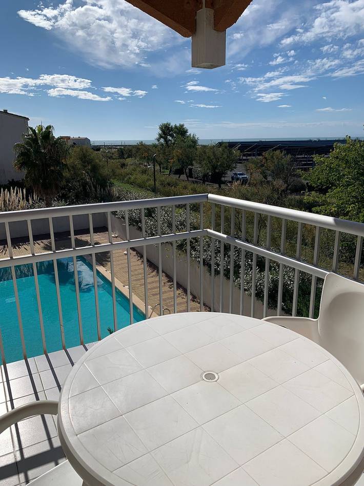 Location de vacances pour 4 personnes, avec piscine et balcon au Cap d'Agde