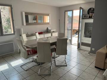 Gîte pour 6 personnes, avec terrasse, animaux acceptés à Sayat