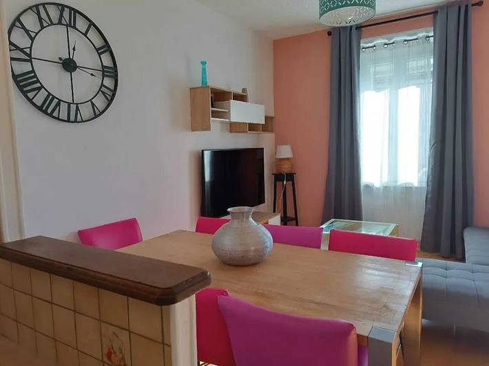 Ganze Wohnung, Geräumige Wohnung in Lézignan-Corbières mit 75 m² in Lézignan-Corbières, Mittelmeerküste (Frankreich)