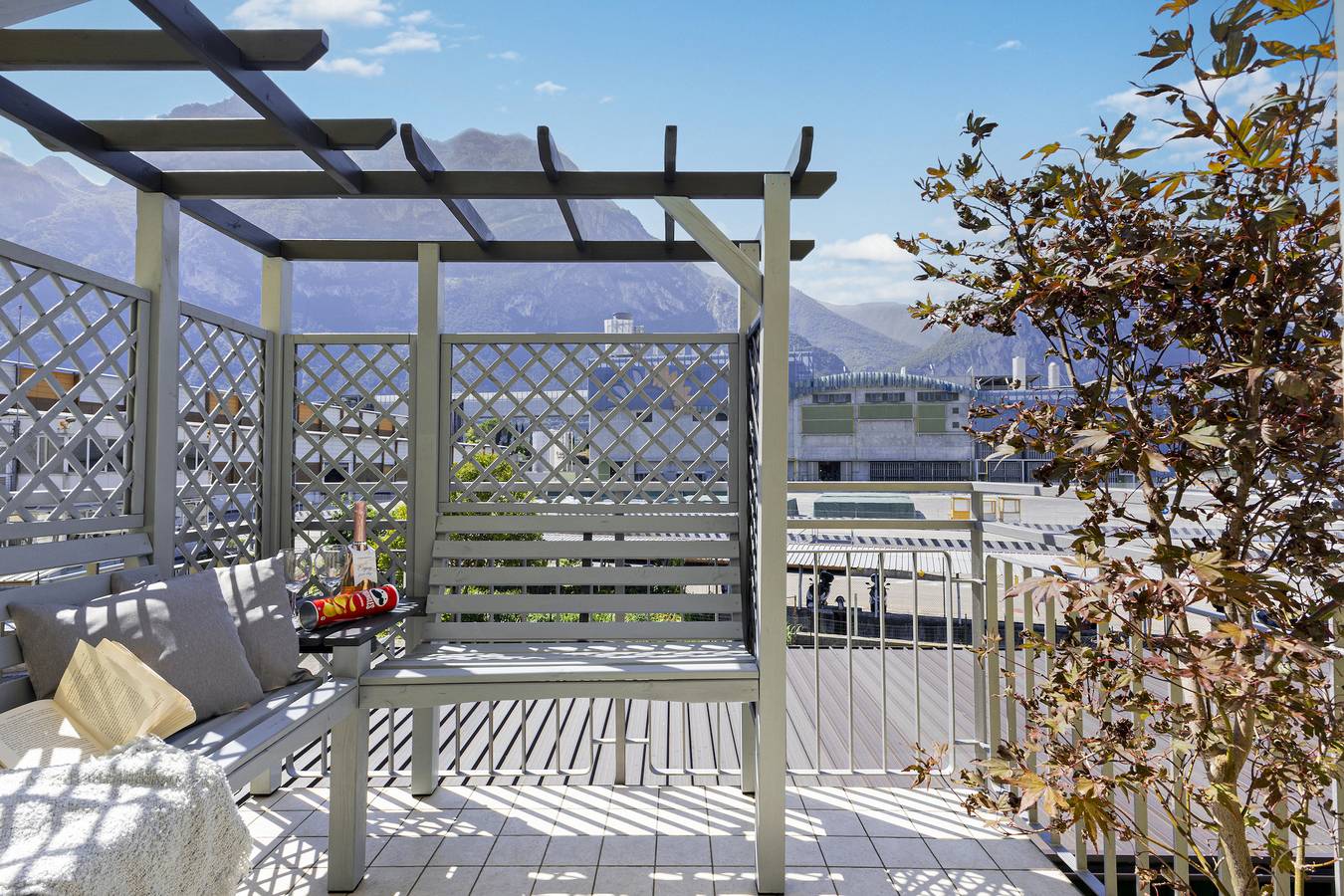 Appartement entier, Appartamento Fabio Few Min From Lake in Riva del Garda, Montagnes autour du lac de Garde