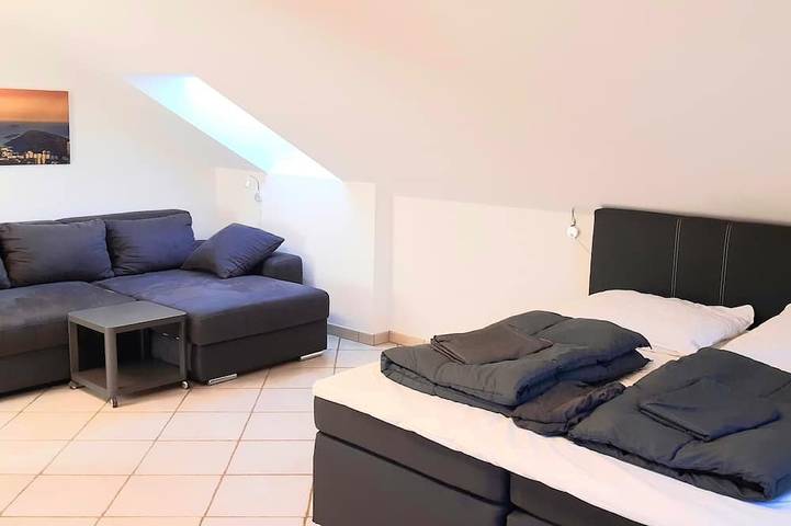Ferienhaus für 24 Personen, mit Whirlpool und Terrasse sowie Garten in Nümbrecht - 2