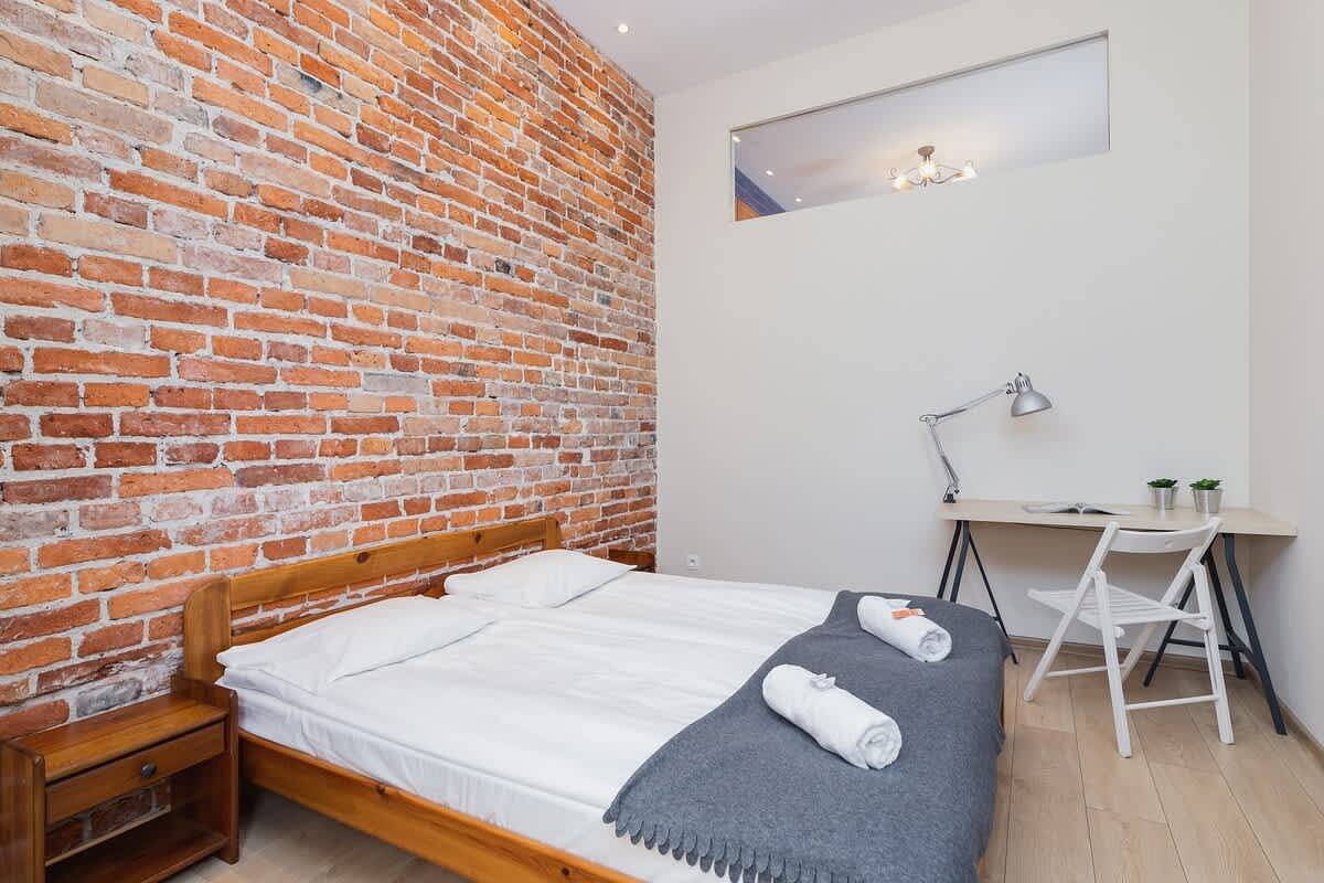 Apartamento entero, Brzozowa 8 Krakow | Spacious Apartment for 6 People | Remote Work in Kazimierz, Cracovia