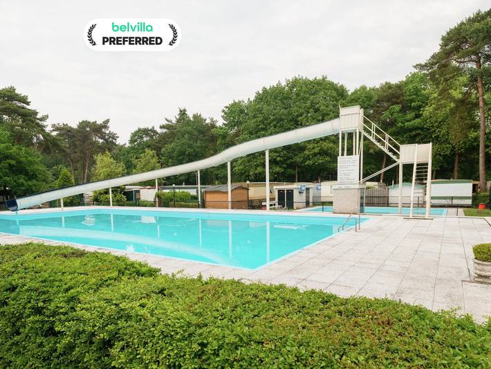 Gîte pour 4 personnes, avec terrasse ainsi que piscine et jardin dans Arriën