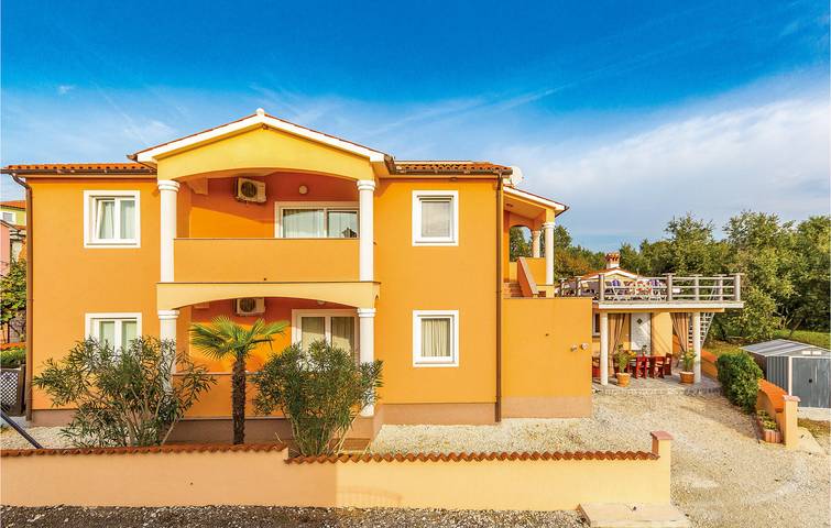 Ferienhaus für 12 Personen, mit Terrasse - 1