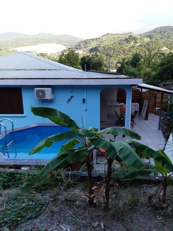 Maison d’hôte pour 2 personnes, avec vue ainsi que piscine et jardin