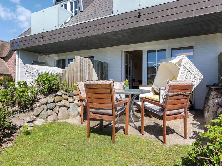 Ganze Ferienwohnung, Sylter Refugium, App. 2 - Mitten im beliebten Inselort Wenningstedt befindet sich dieses Appartement in Nordfriesische Inseln (Schleswig-Holstein) (Schleswig-Holstein), Wenningstedt