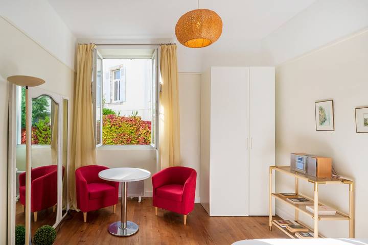 Studio entier, Studio 'Agréable Et Lumineux' avec Wi-Fi in Biarritz, Région de Bayonne