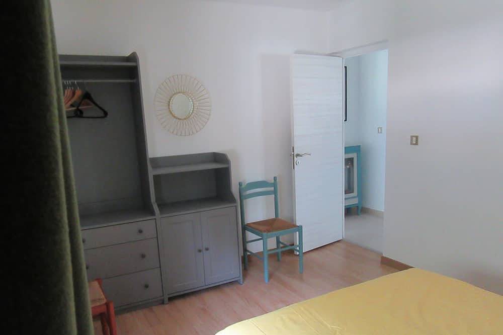 Cozy pied-à-terre - villa located in a dead end street in  Baillargues (34670) in Baillargues, Côte d'Améthyste