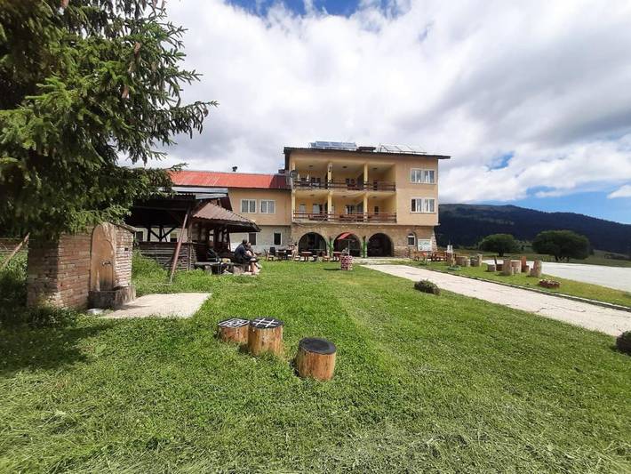 Gîte pour 2 personnes, avec Terrasse ainsi que Jardin et Vue à Borovets