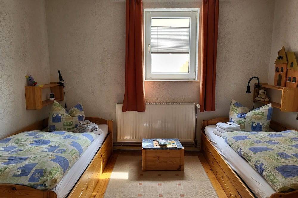 Ganze Wohnung, Ferienwohnung in den Hüttenroder Bergen in Hüttenrode, Blankenburg