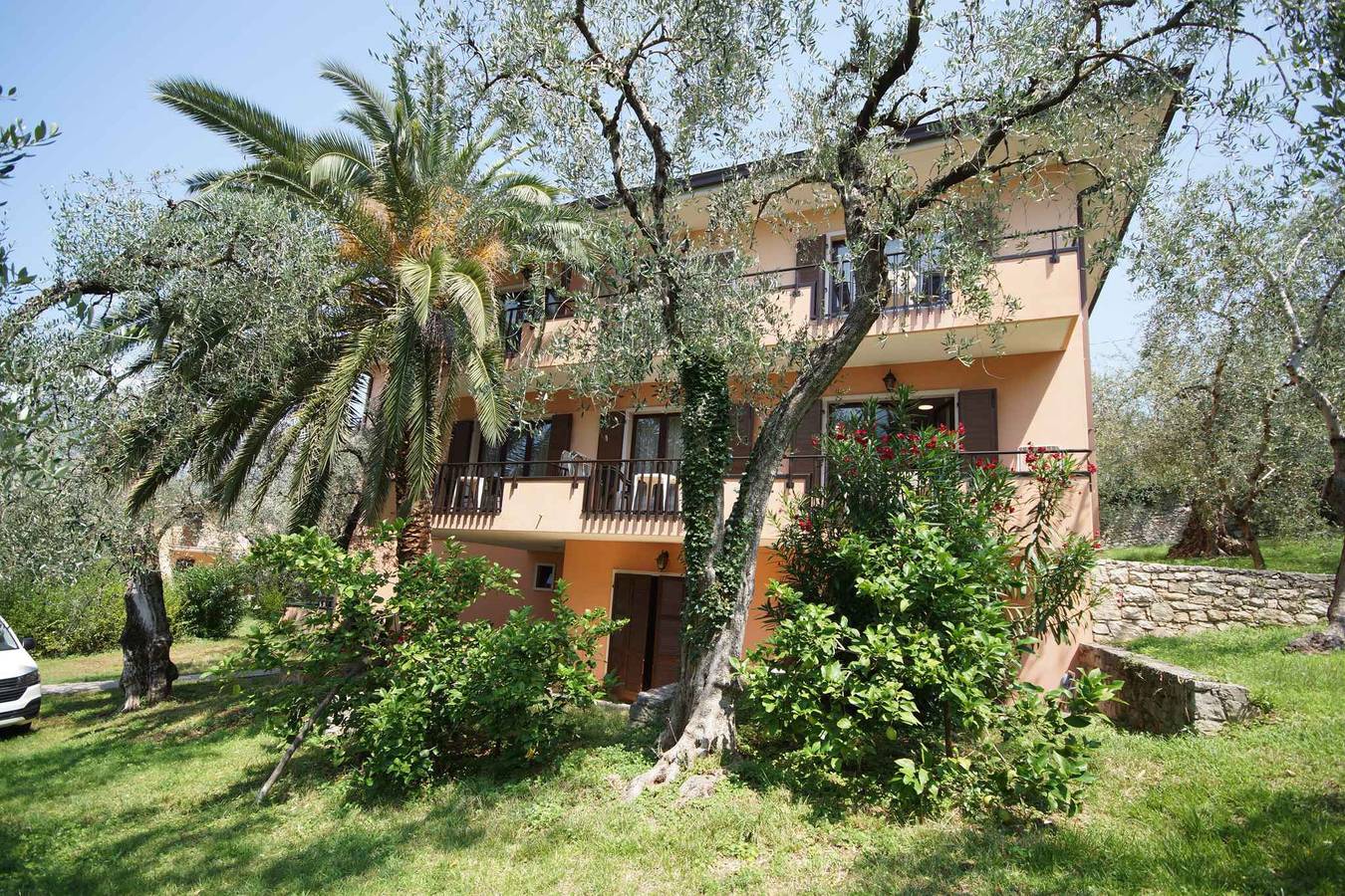 Hel studio-lejlighed, Studio with balcony, Wifi and pool  in Malcesine, Garda-Fjellene