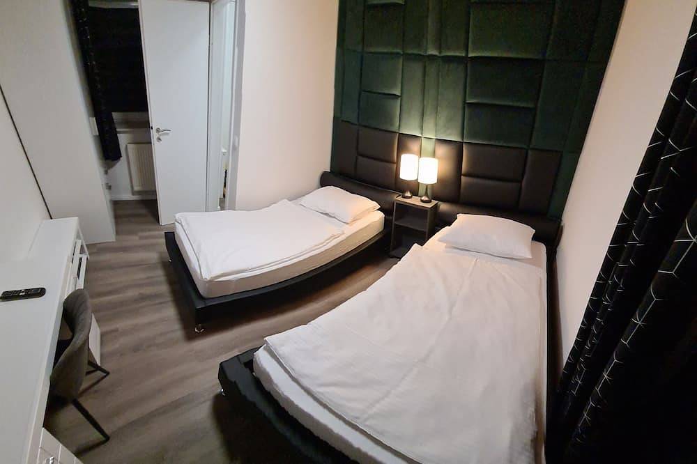 Ganze Wohnung, W5 Ferienwohnung mit 2 Schlafzimmer in Hüllhorst, Wiehengebirge