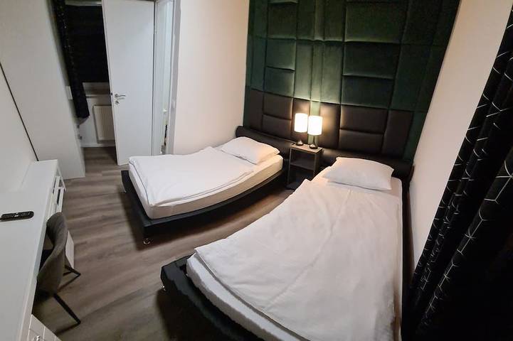 Ganze Wohnung, W5 Ferienwohnung mit 2 Schlafzimmer in Hüllhorst, Wiehengebirge