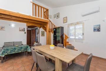 Chalet per 5 Persone in Belpasso, Parco dell'Etna, Foto 4