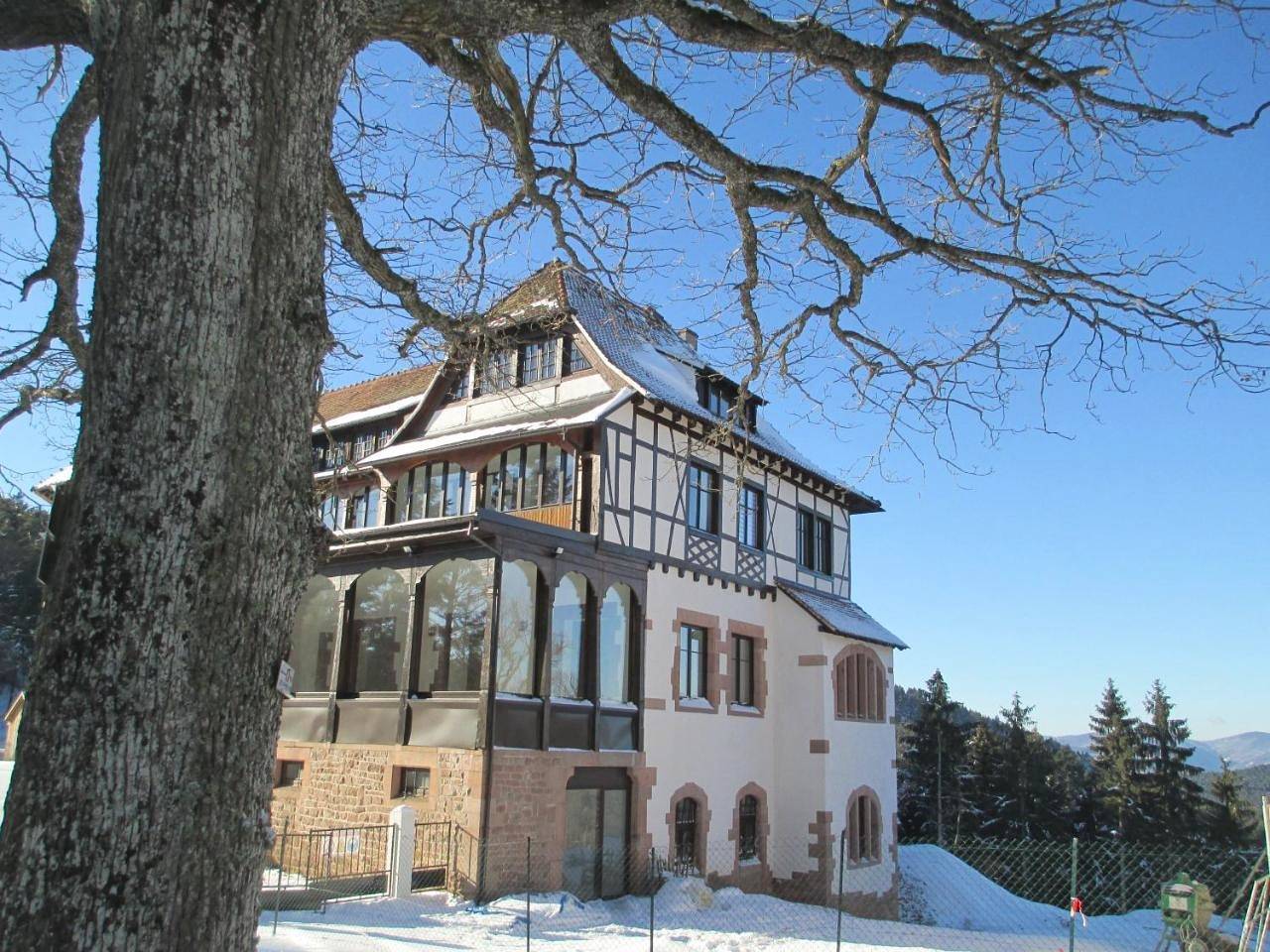 Appartement entier, Logis Du Haut-Koenigsbourg in Saint-Hippolyte, Parc naturel régional des Ballons des Vosges