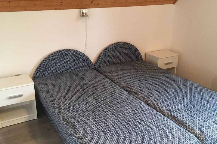 Ferienhaus mit Grillmöglichkeit und Wlan in Gyenesdias, Balaton Hochland Nationalpark