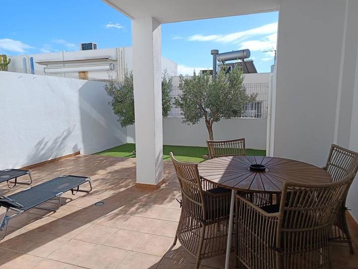 Apartamento de vacaciones para 4 personas, con jardín y terraza, Se admiten mascotas - 1