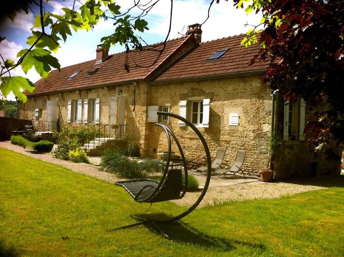 Location de vacances pour 3 personnes, avec Terrasse et Jardin à Saint-Rémy (Côte-d'Or)