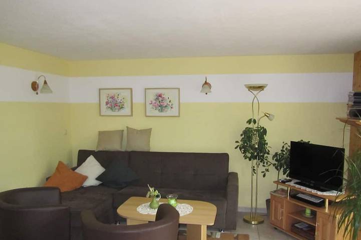 Komfortables Ferienhaus an der Talsperre Zeulenroda/Bungalowdorf Zadelsdorf. in Zeulenroda-Triebes, Saaleland