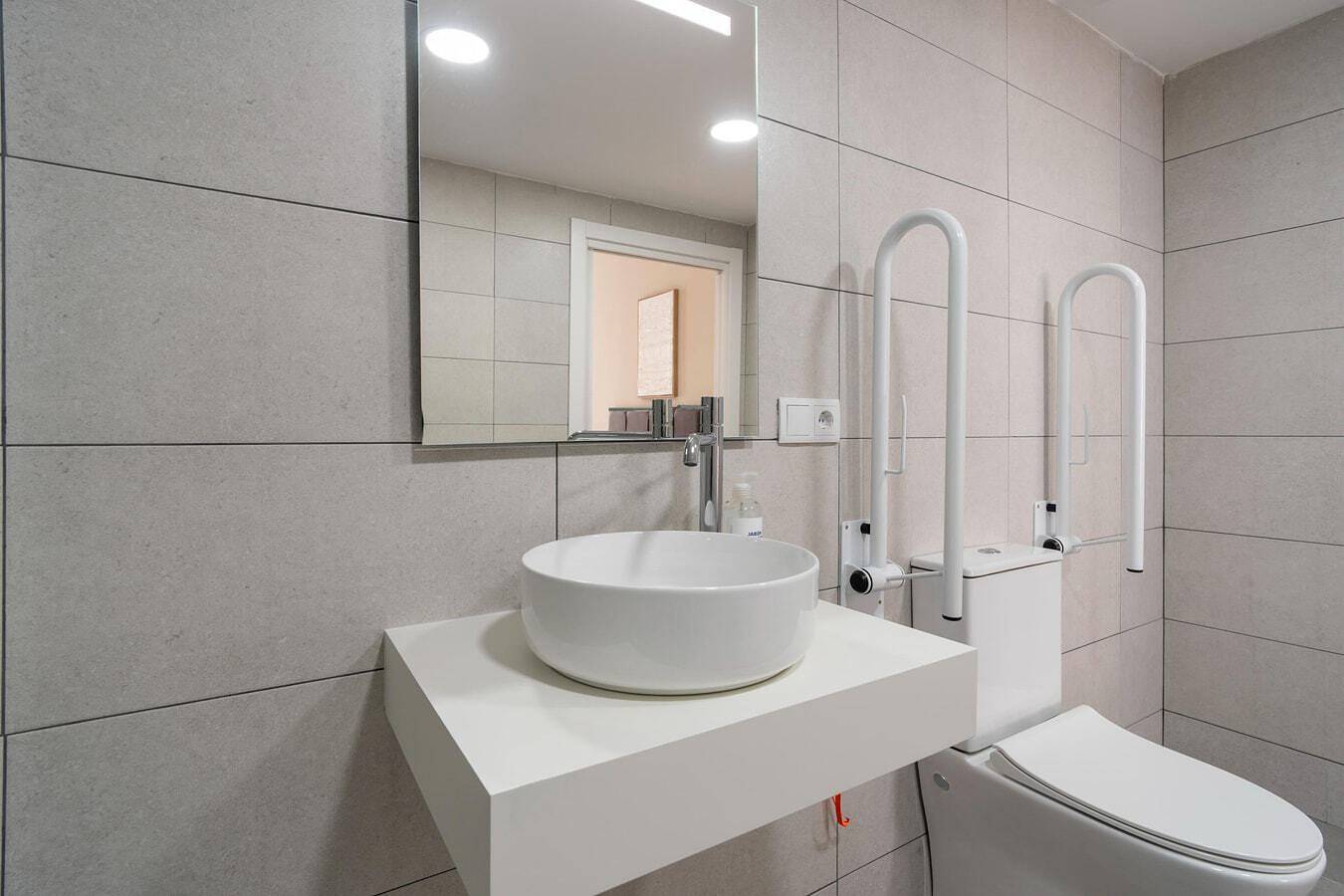 Estudio entero, Vlc Host - Sumsi A in Valencia City Centre, Valencia