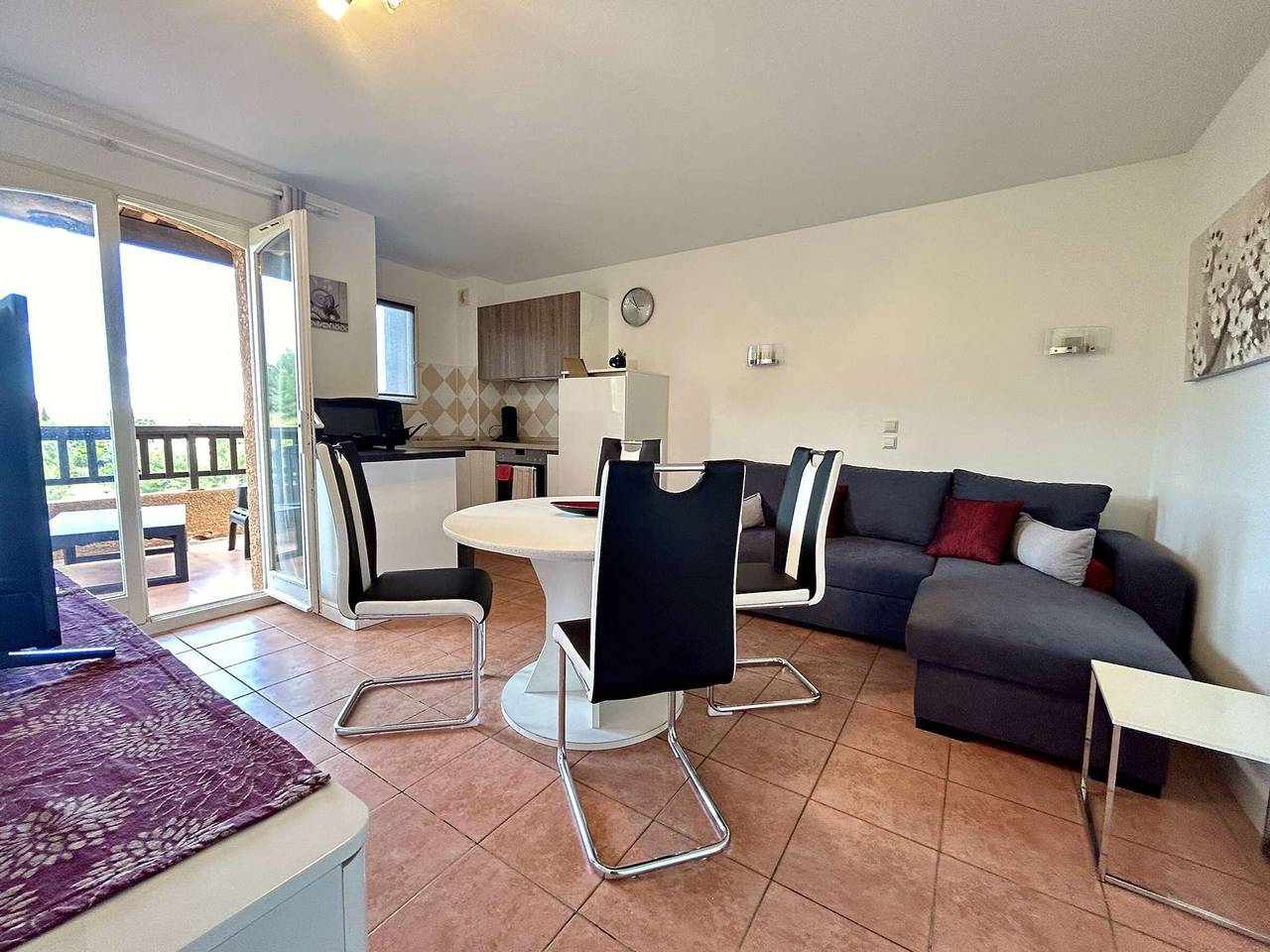 Appartement entier, Les Issambres 3 pièces, 4 pers, piscine, clim, parking in Roquebrune-sur-Argens, Côte méditerranéenne (France)
