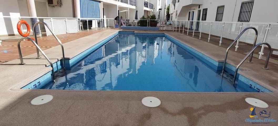 Casa para 5 personas, con vistas y jardín además de piscina y vistas al lago en Cabo de Gata