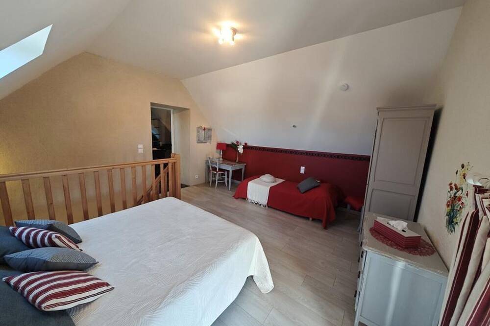 Gîte confort aux portes des châteaux, jardin, terrasse, Wifi, vélos, proche A85 et balades nature in Cigogné, Région de Tours