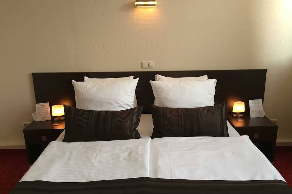 Doppelzimmer - Home Hotel in Wilhelmshaven, Südliche Nordseeküste