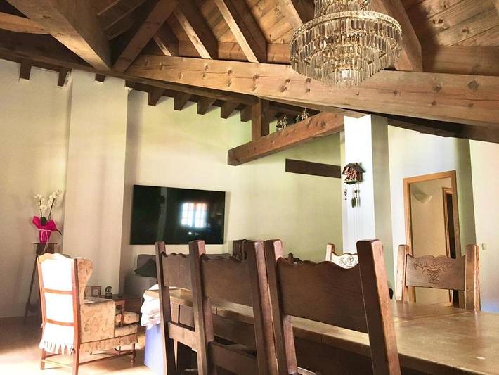Chalet pour 7 personnes, avec terrasse et vue, animaux acceptés en Andorre - 2