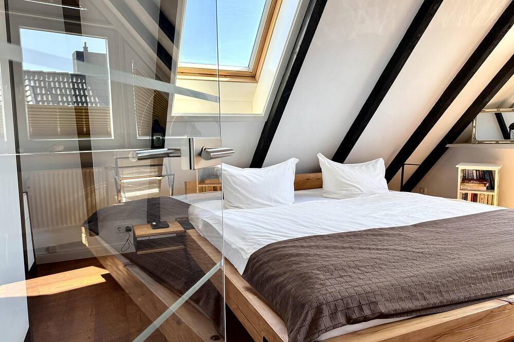 Ganze Wohnung, 4-Zimmer App. für 5 Pers. mit Terrasse, Pkw-Stellplatz, Wlan, Haustiere erlaubt. in Sylt (Gemeinde), Sylt