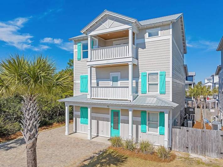 Vacation rental for 16 people in Miramar Beach