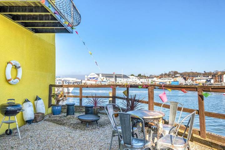 Cottage for 8 people, with Garden in Cowes
