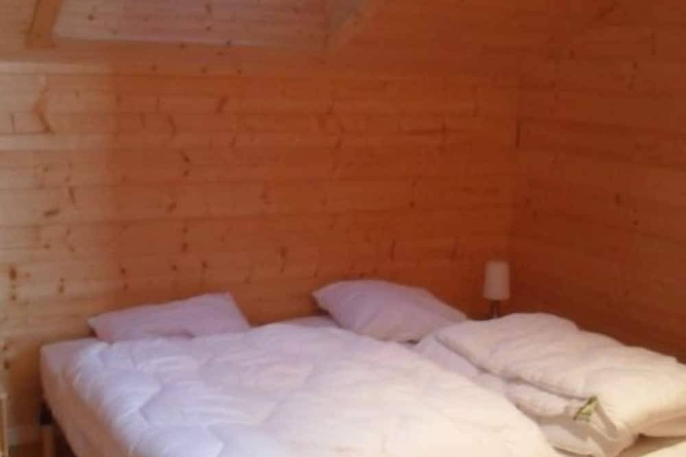 Chalet 6/8 personnes cadre calme et agréable in Champdray, Saint-Dié-des-Vosges