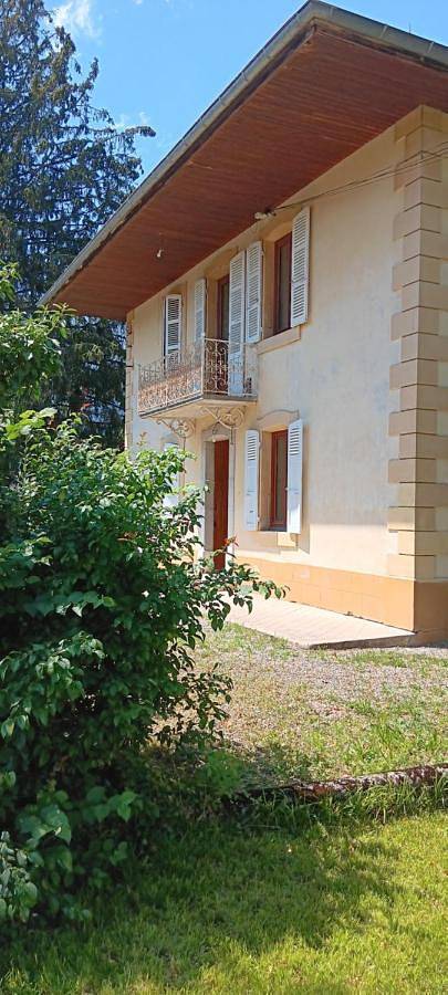 Maison savoyarde in Doussard, Parc naturel régional du Massif des Bauges