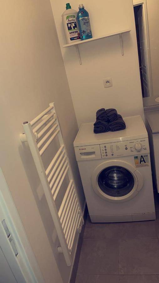 Gîte pour 3 personnes, avec terrasse ainsi que vue et jardin à Lille - 2