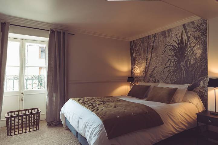 Location de vacances pour 2 personnes, avec terrasse et jardin dans Office De Tourisme De Chablis - 4