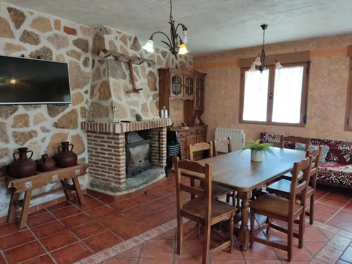 Apartamento de vacaciones para 12 personas, con vistas y jardín - 1