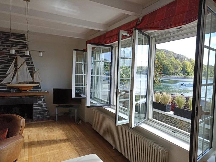 Location de vacances pour 6 personnes, avec terrasse et jardin à Plouezoc'h - 4