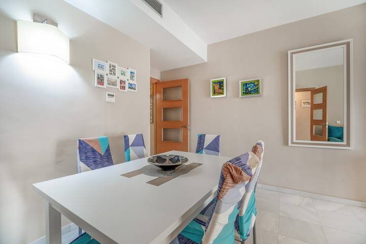 Ganze Wohnung, Ferienwohnung 'Apartamento Costa De La Luz' mit Gemeinschaftspool, Privatterrasse und Wi-Fi in Rota, Costa de la Luz
