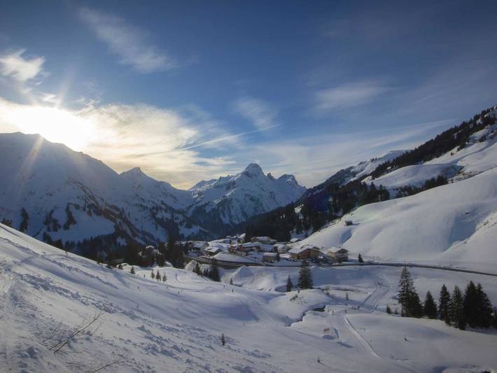 Ferienwohnung für 6 Personen, mit Sauna und Ausblick sowie Garten, kinderfreundlich in Schröcken - 3
