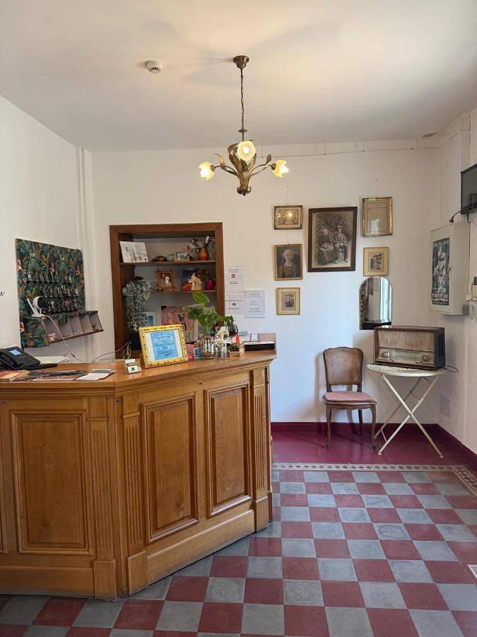 Hôtel pour 2 personnes, avec terrasse et jardin à Le Soler - 4