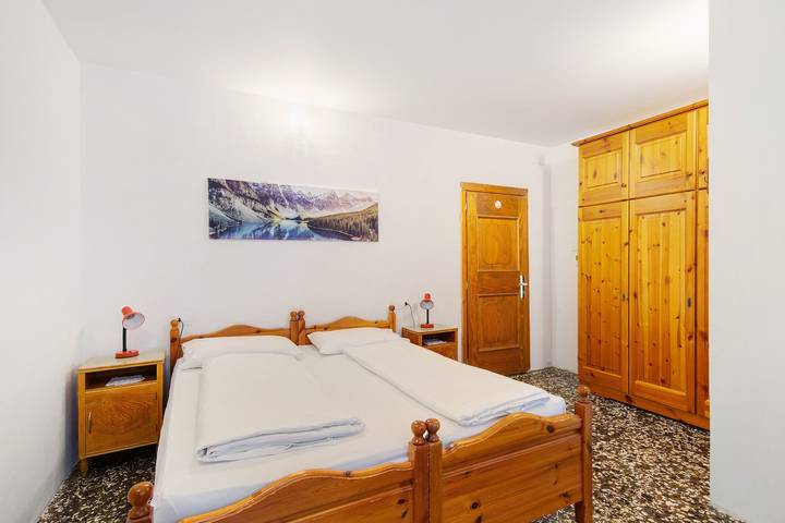 Albergo Trieste – Room '5' with Mountain View, Shared Terrace, and Wi-Fi in Lorenzago di Cadore, Carnic Prealps