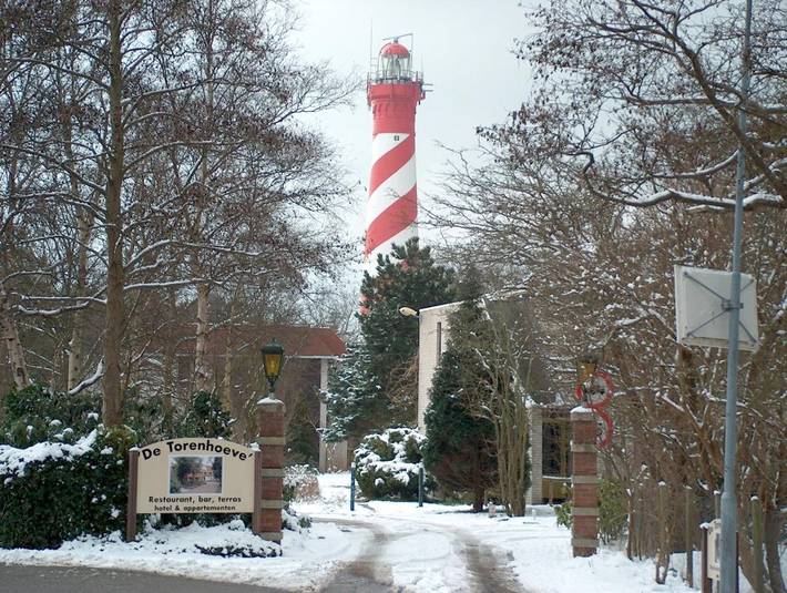 Vakantiewoning voor 4 personen, with Balkon and Terras as well as Tuin and Kinderzwembad in Nieuw-Haamstede