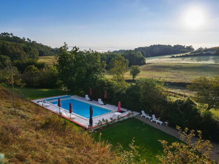 Location de vacances pour 11 personnes, avec jardin et vue sur le lac ainsi que piscine et terrasse, animaux acceptés à Lisle-sur-Tarn - 3