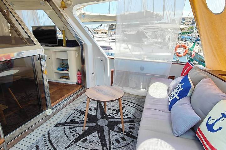 Hausboot für 6 Personen, mit Whirlpool und Terrasse in Italien - 3