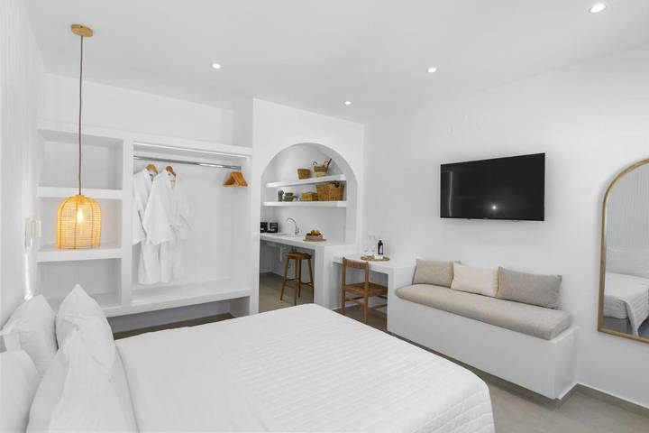 Location de vacances pour 2 personnes, avec jardin dans Píso Livádi - 4