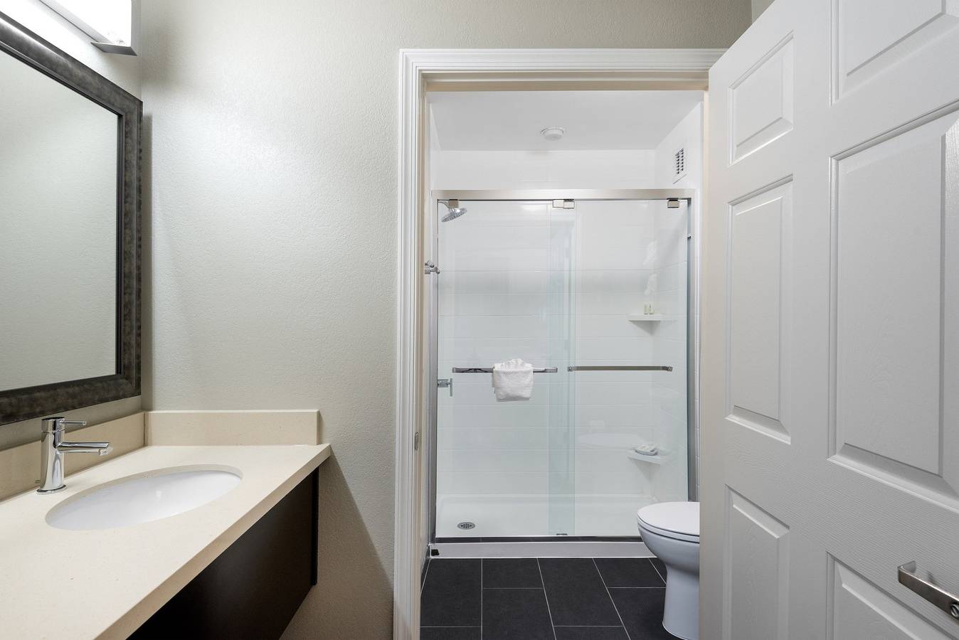 Ganzes Studio, Staybridge Chantilly Dulles Airport in Chantilly (USA), Fairfax County