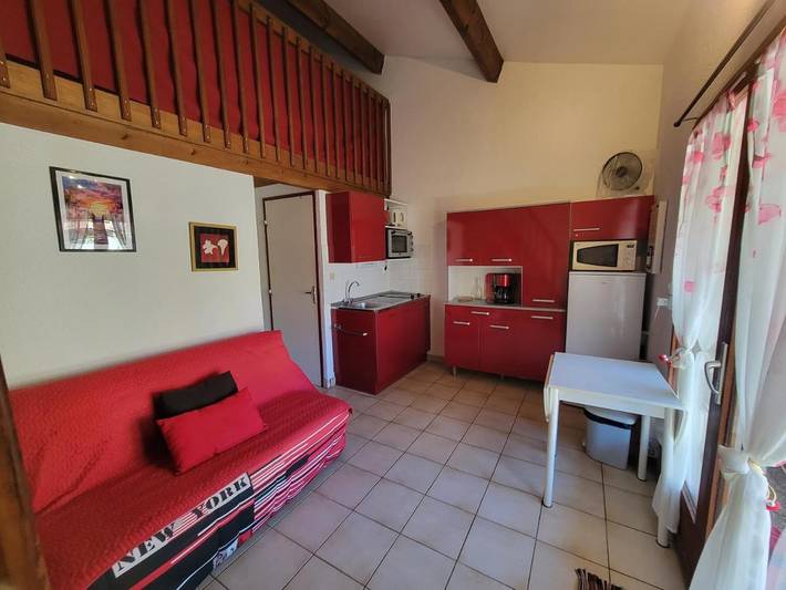 Location de vacances pour 4 personnes, avec jardin ainsi que piscine et terrasse, animaux acceptés dans Portiragnes Plage - 3